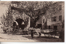 Carte Postale Ancienne Sollies Ville - La Placette. La Halle - Attelage - Sollies Pont