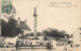 Genevrey * 1907 * Place Et Fontaine Jeanne D'arc * Enfants Cheval Villageois - Otros & Sin Clasificación