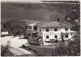 Belluno: SIMCA 9 ARONDE, MAGIRUS DEUTZ O6500 AUTOBUS/COACH - Albergo 'Prealpi' - S. Groce Del Lago - (Italia) - Turismo