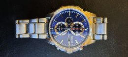 Montre Seiko Solar Chronograph - Moderne Uhren