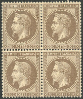 * No 30, Brun Foncé, Bloc De Quatre, Avec Fond Légèrement Ligné, Jolie Pièce. - TB - 1863-1870 Napoleon III With Laurels