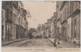 CARTE POSTALE   LE MESLE SUR SARTHE 61  Grande Rue - Le Mêle-sur-Sarthe