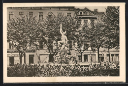 AK Mainz, Restaurant Am Tritonplatz Mit Brunnen  - Mainz