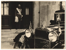 Fotografie Auto Mercedes Benz Nürburg, Luxus-Staatskarrosse & Hoch Dekorierter Offizier In Uniform Mit Ordensspange  - War, Military