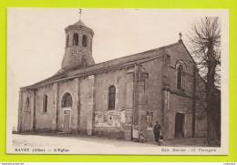 03 BAYET Vers St Pourçain Sur Sioule L'Eglise En 1952 VOIR ZOOM Couple Avec Enfants Tricycle Affichage Sur Mur VOIR DOS - Sonstige & Ohne Zuordnung