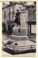 35360 / SABLE 72-Sarthe MONUMENT Aux MORTS Pour La FRANCE 1914.1918 Cpaww1 Avec Grand Bazar BARRAUD 1920s -MALICOT - Otros & Sin Clasificación