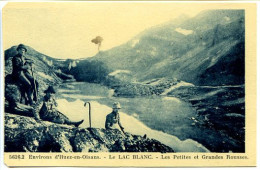 CPSM 9 X 14 Isère Environs D'HUEZ-en-OISANS  Le Lac Blanc  Les Petites Et Les Grandes Rousses Promeneurs Au Repos - Otros & Sin Clasificación