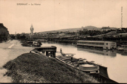 N°1686 W -cpa Epernay -la Marne -péniche La "Biskra"- - Chiatte, Barconi