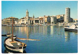 34    SETE   LE CANAL ET LE PALAIS CONSULAIRE - Sete (Cette)