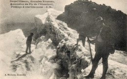 - 38 - Dans L'Oisans, Grandes Rousses, Ascension Du Pic De L'Etendard, Passage D'une Crevasse. - Scan Verso - - Otros & Sin Clasificación