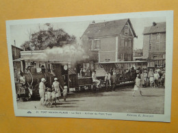 FORT MAHON PLAGE -- La Gare - Arrivée Du Petit Train - Locomotive Fumante - Carte PEU COURANTE - TRES ANIMEE - Trenes