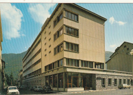 ***  31 ***   LUCHON  Centre Thermal De Réeducation   Fonctionnelle .. Vieilles Voitures Renault 4l  - Luchon