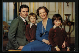AK Königliche Familie Von Dänemark Mit Ihren Kindern  - Familles Royales