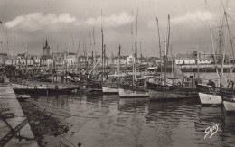 LES SABLES D OLONNE LE PORT - Sables D'Olonne