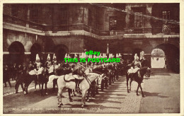 R598783 London. Whitehall. Changing Guard. Royal Horse Guards. Valentine. Photot - Altri & Non Classificati