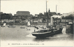 Granville (50) - Arrivée Du Bateau De Jersey - Granville