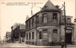 92 LEVALLOIS PERRET -   RUE DE GRAVEL ET LE RESTAURANT L'ETOILE BLEUE - Levallois Perret