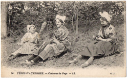 CPA  TYPES D'AUVERGNE - 26. Costumes Du Pays - LL (animée) -- G. J. - Auvergne