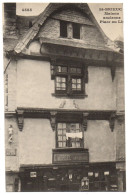 CPA 22 - SAINT BRIEUC (Côtes D'Armor) - 4585. Maison Ancienne. Place Au Lin - Ed. Hamonic - Saint-Brieuc