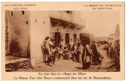 CPA INDE - Maison D'un Riche Banya Dans Une Rue De Bhawanikhera - Capucins Français, Mission Du Sacré-coeur Au Rajputana - Inde