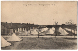 CPA 02 - Camp De SISSONNE (Aisne) - Baraquements - D. Q. - Sissonne