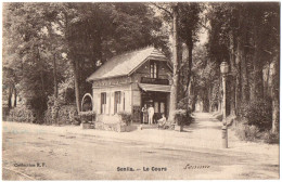 CPA 60 - SENLIS (Oise) - Le Cours (petite Animation) - Coll. R.F. - Senlis