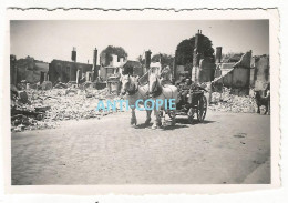 WW2 PHOTO ORIGINALE Soldat Allemand à LES ANDELYS Près Courcelles Sur Seine Gaillon EURE 27 Entre Rouen & Evreux 1940 - 1939-45