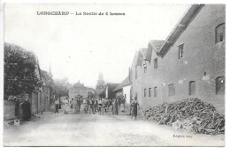 Cpa...Longchamp...(cote-d'or)...la Sortie De 4 Heures...(faiencerie)...190!...animée... - Andere & Zonder Classificatie