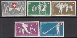 SCHWEIZ  555-559, Postfrisch **, Pro Patria: Volksspiele 1951 - Nuevos