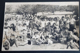 #15    Photo Noir Et Blanc Garçon Fille Photo D’école Photo De Groupe / Boy Girl School Photo Group Photo - Anonyme Personen