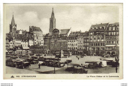 67 STRASBOURG N°640 La Place Kleber Et La Cathédrale Marché Tram Tramway Autos Anciennes VOIR DOS - Strasbourg