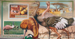 Guinea-Bissau Miniature Sheet 600 (complete. Issue) Unmounted Mint / Never Hinged 2007 Birds - Strauß - Pfadfinderlogo - Guinée-Bissau