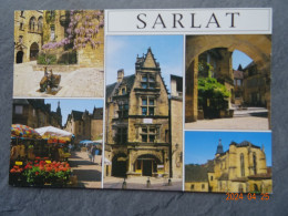 DANS LA CITE MEDIEVALE - Sarlat La Caneda