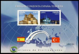 España 2010 Edifil 4606 Sellos ** HB Alianza De Civilizaciones Colegiata De Toro Zamora Y Mezquita De Ortaköy Conjunta - Unused Stamps