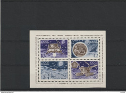 URSS 1971 ESPACE Yvert BF 67, Michel Block  68 NEUF** MNH Cote Yv 5,50 Euros - Blocs & Feuillets