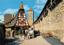 Rothenburg Ob Der Tauber - Alte Schmiede Pferdekutsche - Rothenburg O. D. Tauber