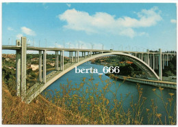 Portugal * Oporto * Arrabida Bridge - Puentes