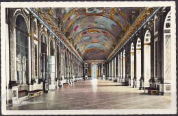 *CPA - 78 - VERSAILLES - Le Palais - La Galerie Des Glaces - Versailles (Castello)