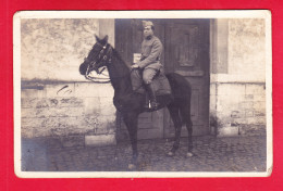 Milit-192A06  Carte Photo, Un Militaire Sur Son Cheval, Cpa  - Andere & Zonder Classificatie