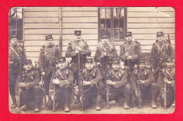 Milit-800Ph82  Carte Photo, Un Groupe De Militaires Col 160, Carte écrite De Toul - Andere & Zonder Classificatie