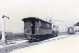 Photo - Gare GEVREY CHAMBERTIN - Chemin De Fer Des Cote D'or - Motrice Satramo - 1950  -   Retirage - Non Classificati