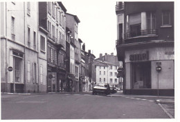 Photo Originale - 69 - Rhone - VILLEFRANCHE Sur SAONE - Angle Rue De La République  - Lieux