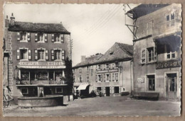 CPSM 43 - FAY SUR LIGNON - Intérieur Du Village Place Centre Fontaine Devanture Central Hotel Café CASINO REANULT 4 CV - Andere & Zonder Classificatie