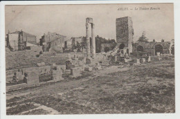 ARLES - BOUCHES DU RHONE - LE THEATRE ROMAIN - Arles