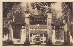 AK 216684 VIETNAM - Environs De Hanoi - L'Entrée De La Pagoda Des Dames - Vietnam