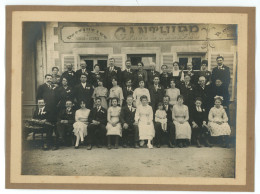 PHOTO De Mariage Devant Le Restaurant GANTHIER à SAINT BONNET DE JOUX  71 SAONE ET LOIRE - Places