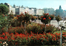 CPM - LA CORUNA - Jardins Dans L'Avenue Del Altérez Provisional - Edition Vistabella - La Coruña