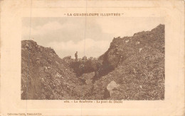 24-5922 : LA GUADELOUPE ILLUSTREE. LA SOUFRIERE. LE PONT DU DIABLE - Autres & Non Classés