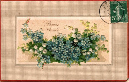 O7 - Carte Postale Fantaisie Gaufrée - Fleurs - Bonne Année - Nouvel An