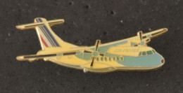 Pin's Avion AIR FRANCE  ATR 42-500- Marque JYS _ J.Y. SEGALEN - Aviones